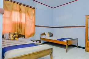 Hotel O Dewi