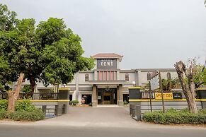 Hotel O Dewi