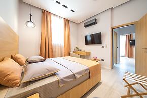 Casa Antika Suites