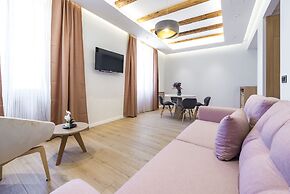 Casa Antika Suites