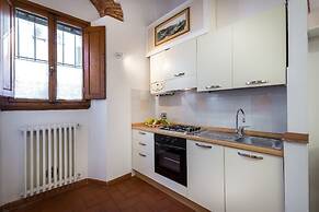 Pignone Apartment by Mmega