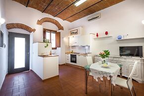 Pignone Apartment by Mmega