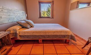 Hostal Xalet Refugi Pere Carné - Hostel