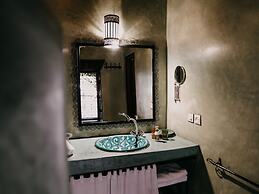 Hotel Sherazade