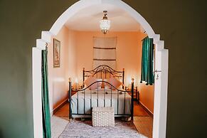 Hotel Sherazade