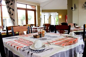 The Countyard Hotel
