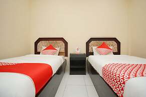 OYO 2003 Female Guest House