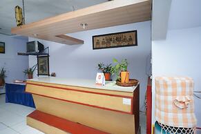 OYO 2003 Female Guest House