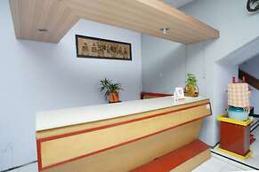 OYO 2003 Female Guest House