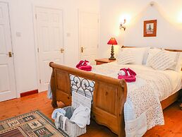 Woodleigh Cottage