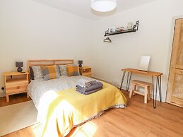 Well House Farm Flat 1