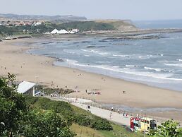 Cayton Pines