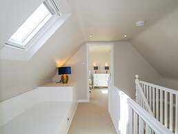 36 Sandend Village