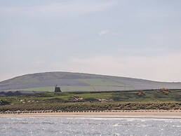 36 Sandend Village