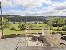 Two Lake View