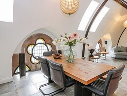 Penthouse St. Mary's Church