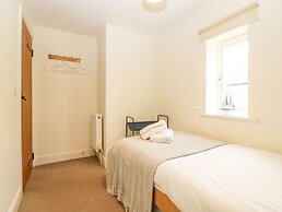 9 Malthouse Court
