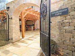 Tickmorend Farm