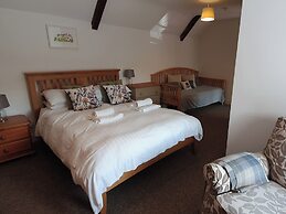 Pound Cottage