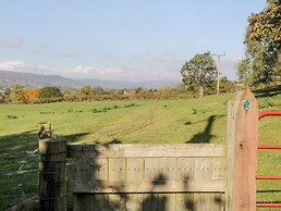 Woodside Barn