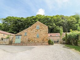 Woodside Barn