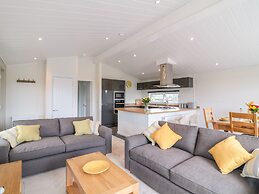 Alder Lodge
