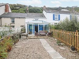 Pebble Cottage