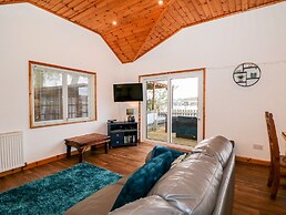 Teal Lodge
