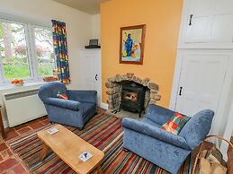 Manor Cottage