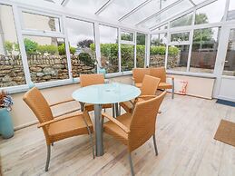 Mossley Cottage