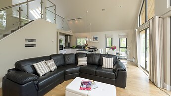 Bracken Howe Lodge