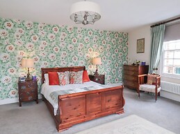 20A St Hilda's
