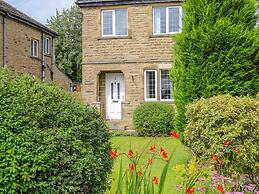 2 Ings Avenue