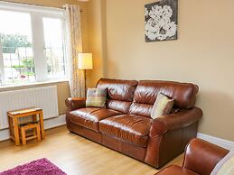 2 Ings Avenue