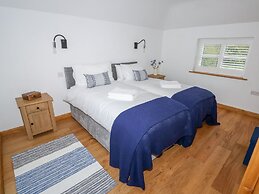 Duck Pond Cottage