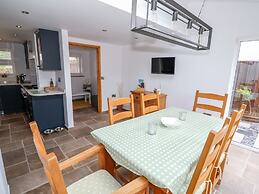 Duck Pond Cottage
