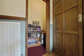 Manor Cottage