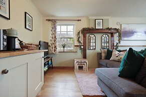 Manor Cottage