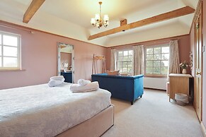 Manor Cottage
