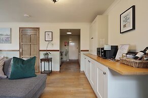 Manor Cottage