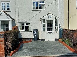 Meadow View Cottage