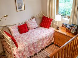 Woodstock Cottage