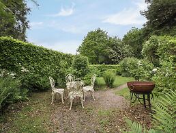 Woodlands Cottage
