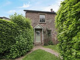 Woodlands Cottage