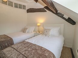 Dolphin House