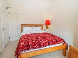 11 Marine Terrace