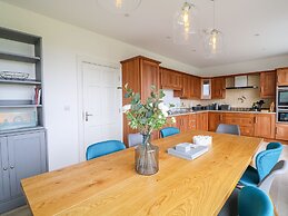 Seacoast Cottage