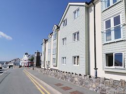 10 Pen Llanw Tides Reach
