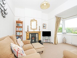 Lowena Cottage