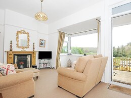 Lowena Cottage